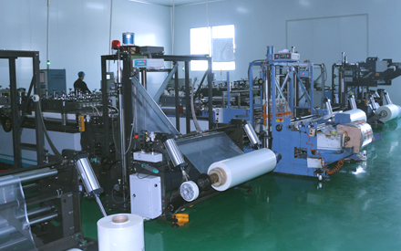 滄州華良包裝袋生產(chǎn)車(chē)間實(shí)景圖